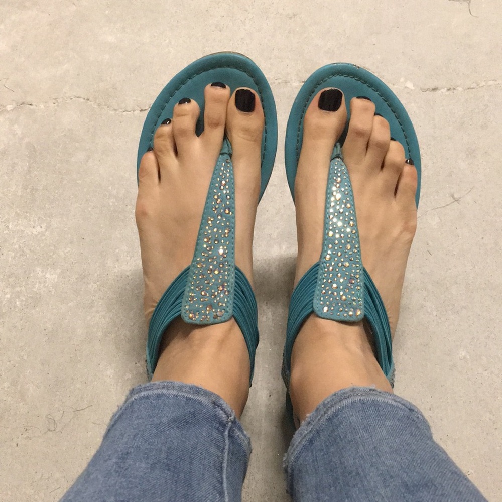 Turquoise Rhinestoned Sandals